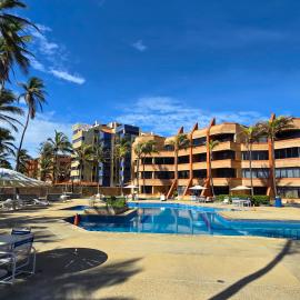 Tucacas, Frente al Mar, Balcon, Piscina y Playa Privada, hotel a Tucacas