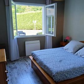 Chambre indépendante, hotel a Bonnac-la-Côte