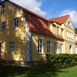 Gutshaus Haidhof, hotel a Gingst