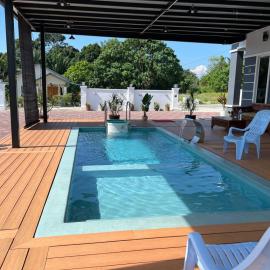 KLIA HBO Villa Homestay-MalayOnly, hotel i Nilai