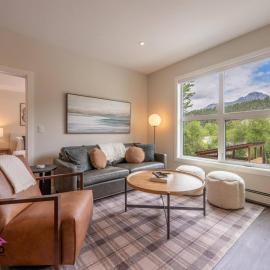 Cosmos Getaway, Mountain Views, AirCon, BBQ, King Bed