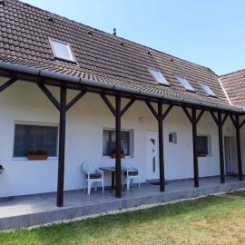 Apartment in Balatonboglar 38010