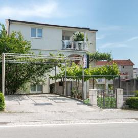 Apartments&Rooms SB