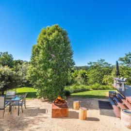 Twin Tallows - secluded couples retreat