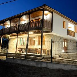 Къща за гости Кършеви, hotel in Elena