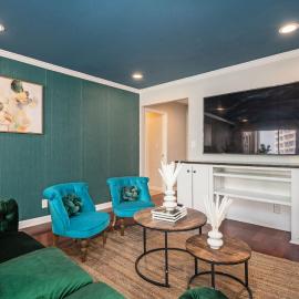 City View Newly Renovated 3 Beds with Free Parking LM, hotel in Atlanta