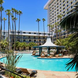 Los Angeles Airport Marriott, хотел в Лос Анджелис