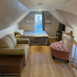 Lovely Loft Apartment