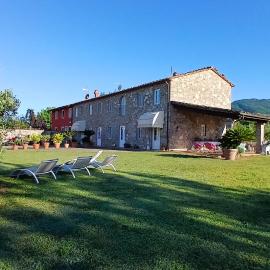 Ringo, the true Tuscany Country House, hotell sihtkohas Capannori