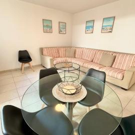 JUAN LES PINS - 2 people - Close to beaches and shops, hotel in Juan-les-Pins