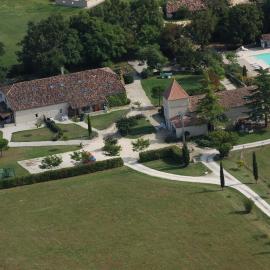 Le Vignal, hotel u gradu 'Monflanquin'