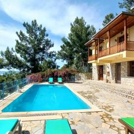 Villa with sea views in Faralya