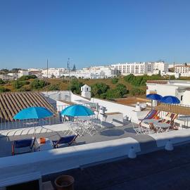 Las 3 Puertas 1, hotel in Vejer de la Frontera