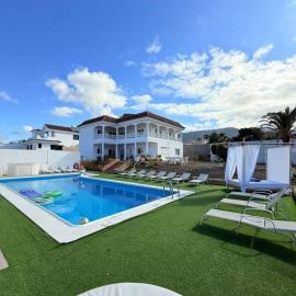 Villa Playa Paraíso vista al Mar, Hotel in Adeje