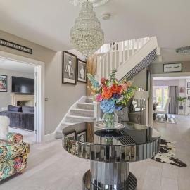 Luxury Villa with Hot Tub - Royal Ascot Legoland - Pass the Keys