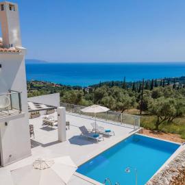 Villa Lavender Cottage by Villa Plus