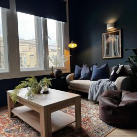 Manhattan-Style Chic Loft, Sleeps 4, Heart of Leeds
