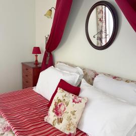 La Maison d'Alienor Les Beauregards, hotel Chablis-ban