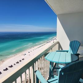 Pelican Beach Resort Top 20th Floor Condos with Ocean View, hotel a Destin