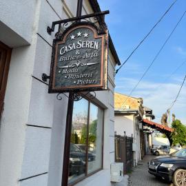 Casa Seren, hotell i Corabia