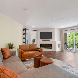 Lake It Easy - Condo for 7, hotel i Kimberling City