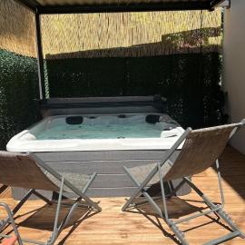 LODGE ESCOVIEN Strasbourg, khách sạn ở Eschau