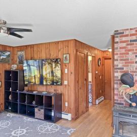 Delightful Cabin in Maine Woods, hotel a Freedom
