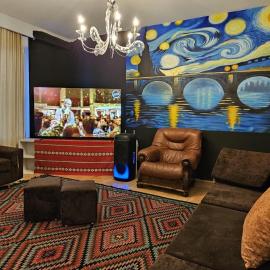 i hostel