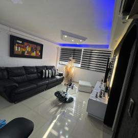 Hermoso Apartamento en la Guaira Urbanización La Llanada: Caraballeda'da bir otel