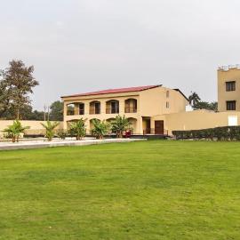 Jashn Wellness Resort Lucknow, hotel a Lucknow