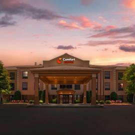 Comfort Suites Monroe, hotel in Monroe