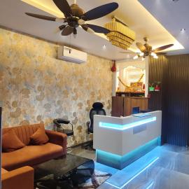 The Velvet Crown Residency, hotell i Bhiwandi