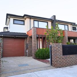 Brand New Home with Private Rooms, ξενοδοχείο σε Tottenham