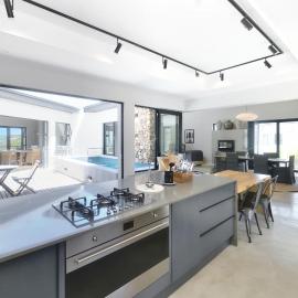 Fynbos Hill Luxury Accommodation