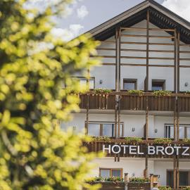 Hotel Brötz, hotel in Rasùn di Sotto