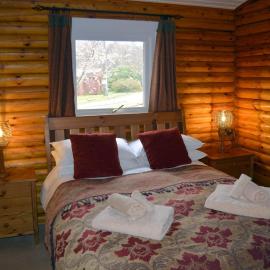 Crowlin Lodge