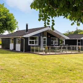 Holiday Home Pøt Strandby V Juelsminde Ix