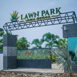 Shri Lawn Park, hotel in Sīrkāzhi