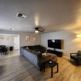 Cozy Retreat Family Pet Friendly Near Ft Sill