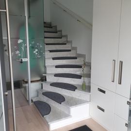 Renoviertes Apartment in Troisdorf, hotel in Troisdorf