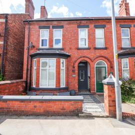 52 Barony Road, hotel in Nantwich