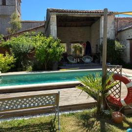 Le Cottage, hotel a Foussignac