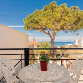 Sweet Cottage Retreat, 350m from the beach, by ZanteWize, hotel i Psarou