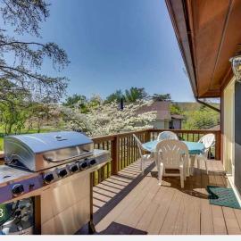 Golf Course Views w Fireplace & Resort Amenities