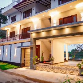 Elegance Lake View, hotel in Habaraduwa