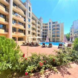 Flora Beach Resort apartment free parking