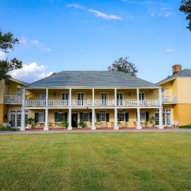 Ormond Manor، فندق في Destrehan