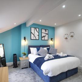 Morecambe Bay Signature Suites - Twin Bright & Sleek Coastal Apartments Perfect for Bay Sunsets or Coastal Walk - Hosted by Parydise Properties - Designed for Business & Leisure Stays