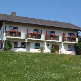 Schiefling am See में, होटल Gasthof Pension Bürger