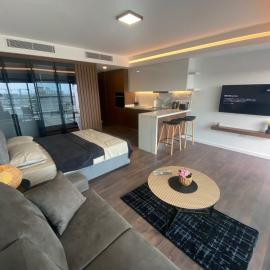 Grand Sapphire Resort & Casino, hotelli kohteessa Phikardhou